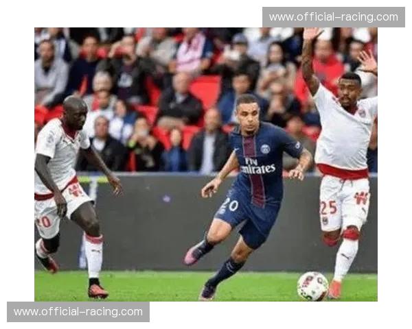 里昂主场轻取对手 凭借净胜球优势暂时跻身前五名